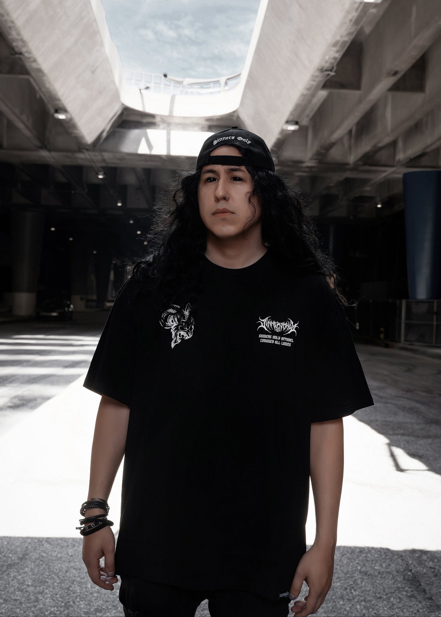 CROWNED SIN OVERSIZED TEE