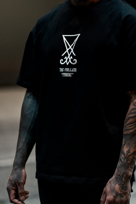 THE FALLEN OVERSIZED TEE