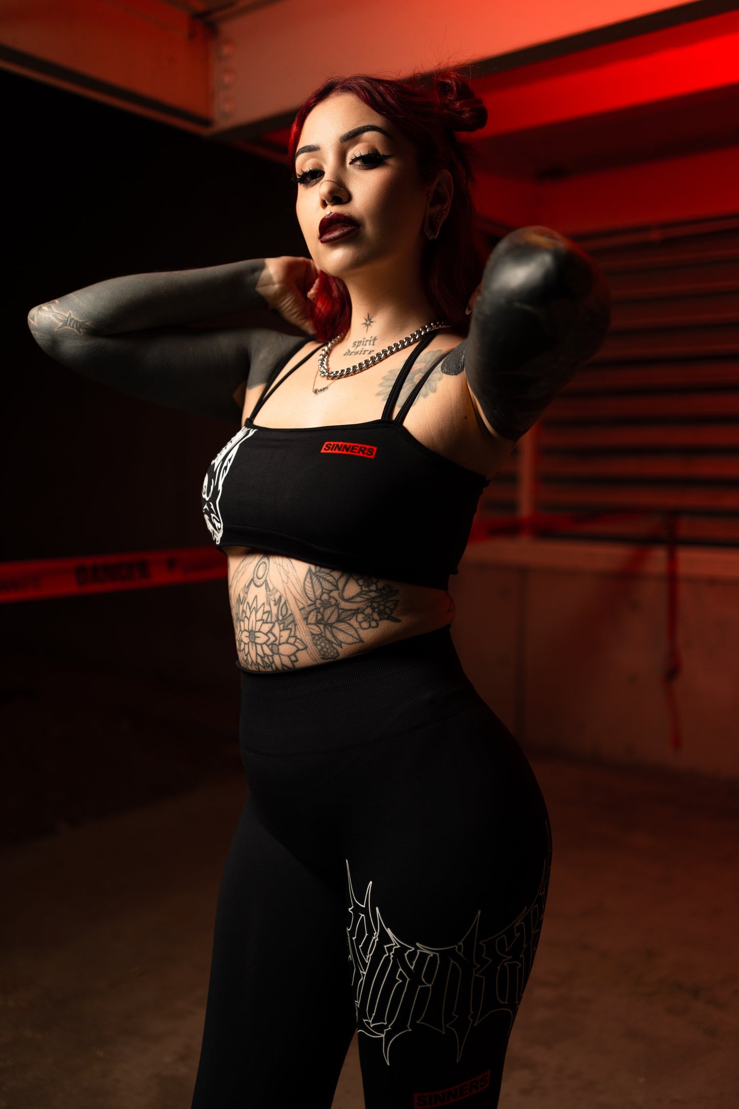 LUST SCRUNCH LEGGINGS