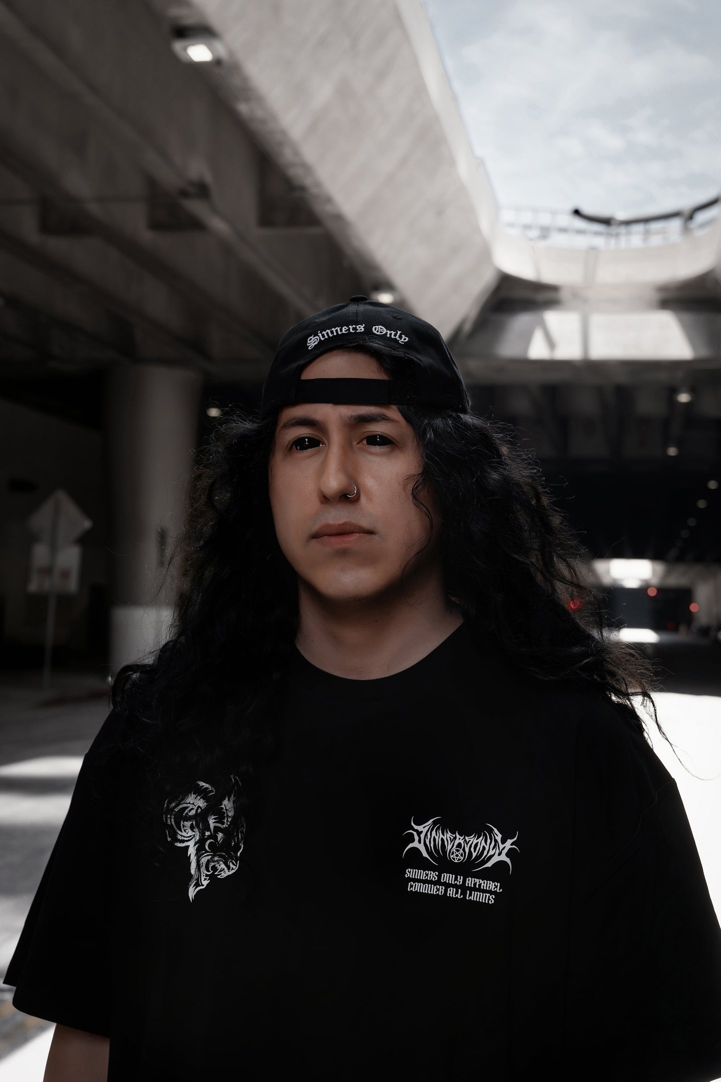 CROWNED SIN OVERSIZED TEE