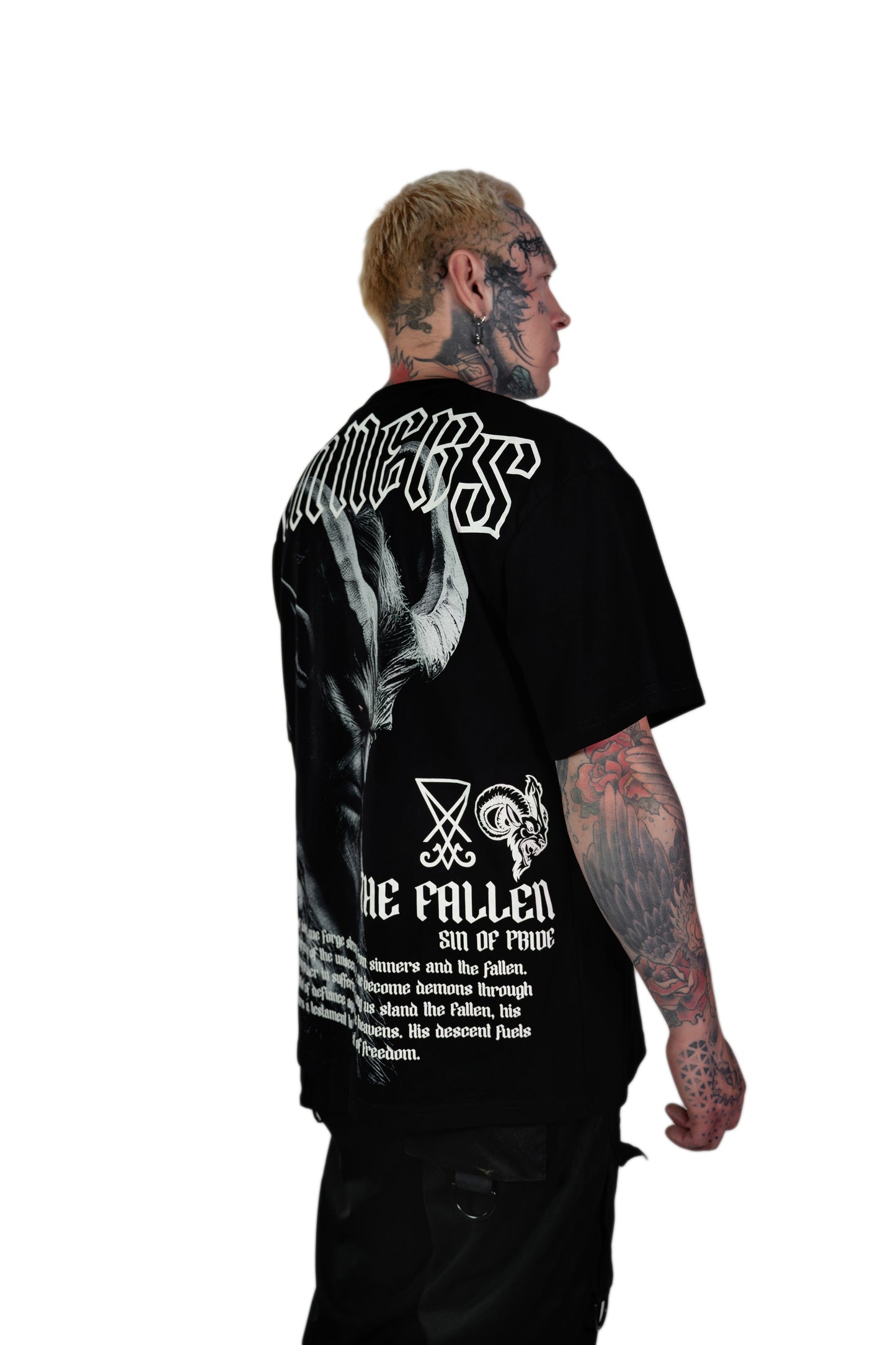 THE FALLEN OVERSIZED TEE