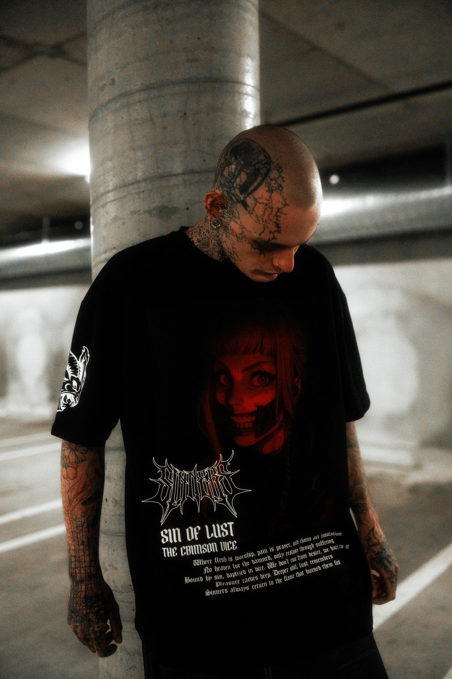 THE CRIMSON VICE OVERSIZED TEE