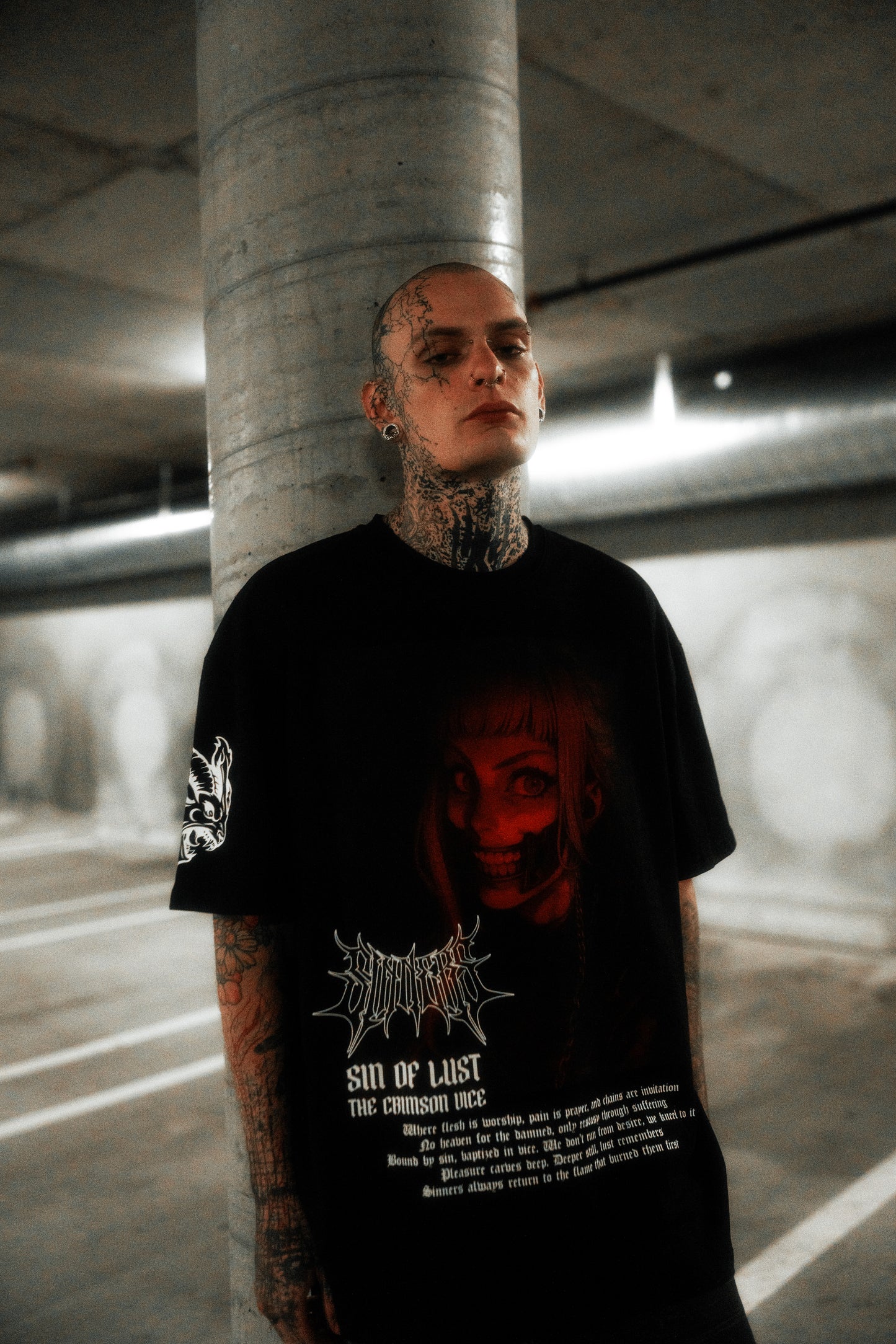 THE CRIMSON VICE OVERSIZED TEE