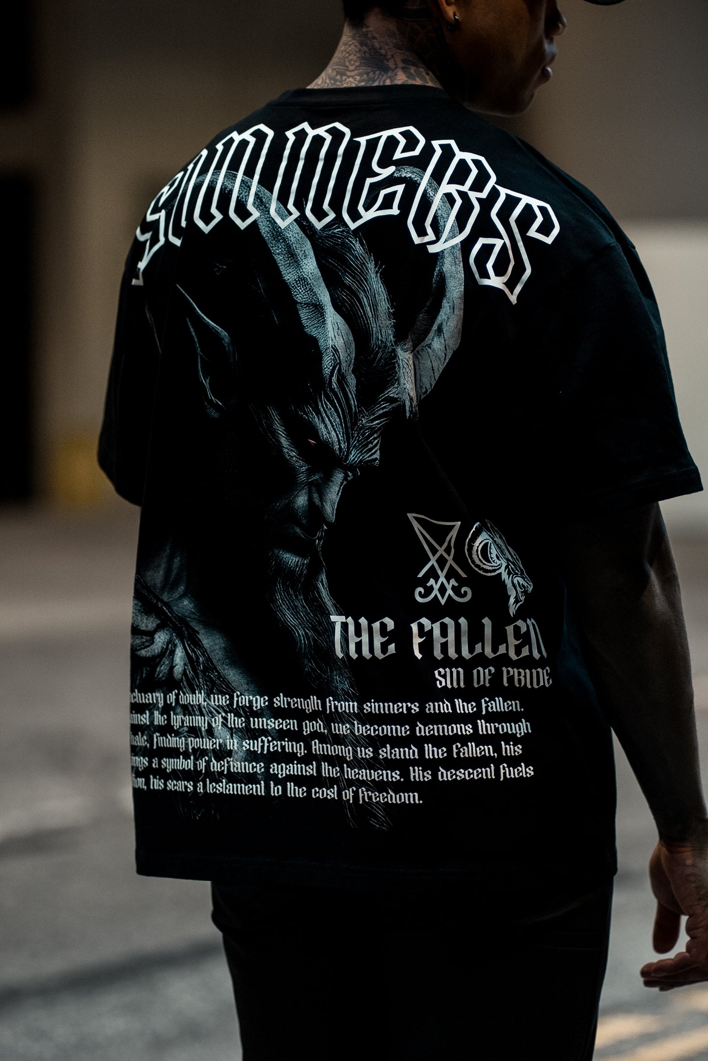 THE FALLEN OVERSIZED TEE