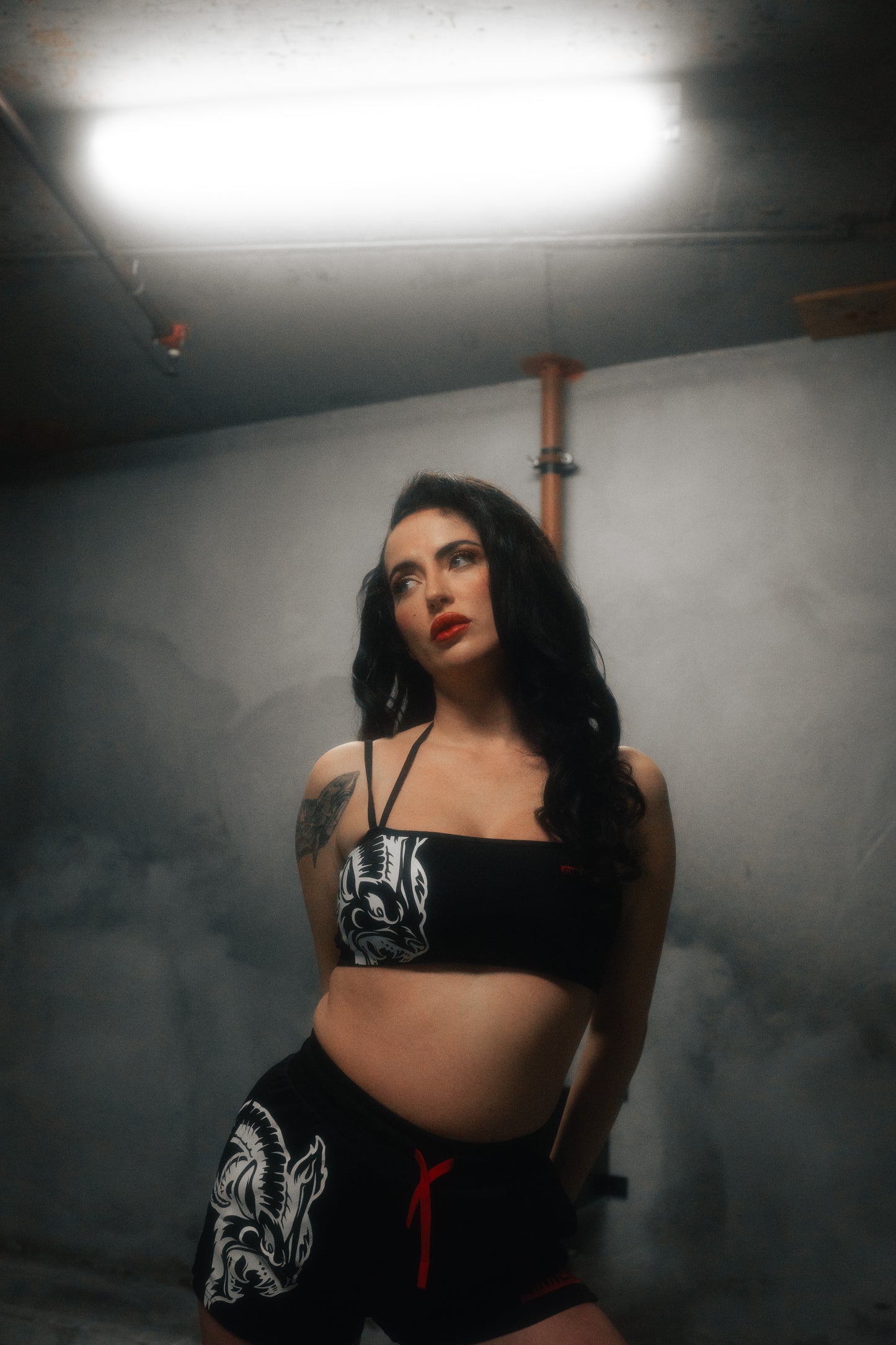 LUST MID THIGH CUT SHORTS