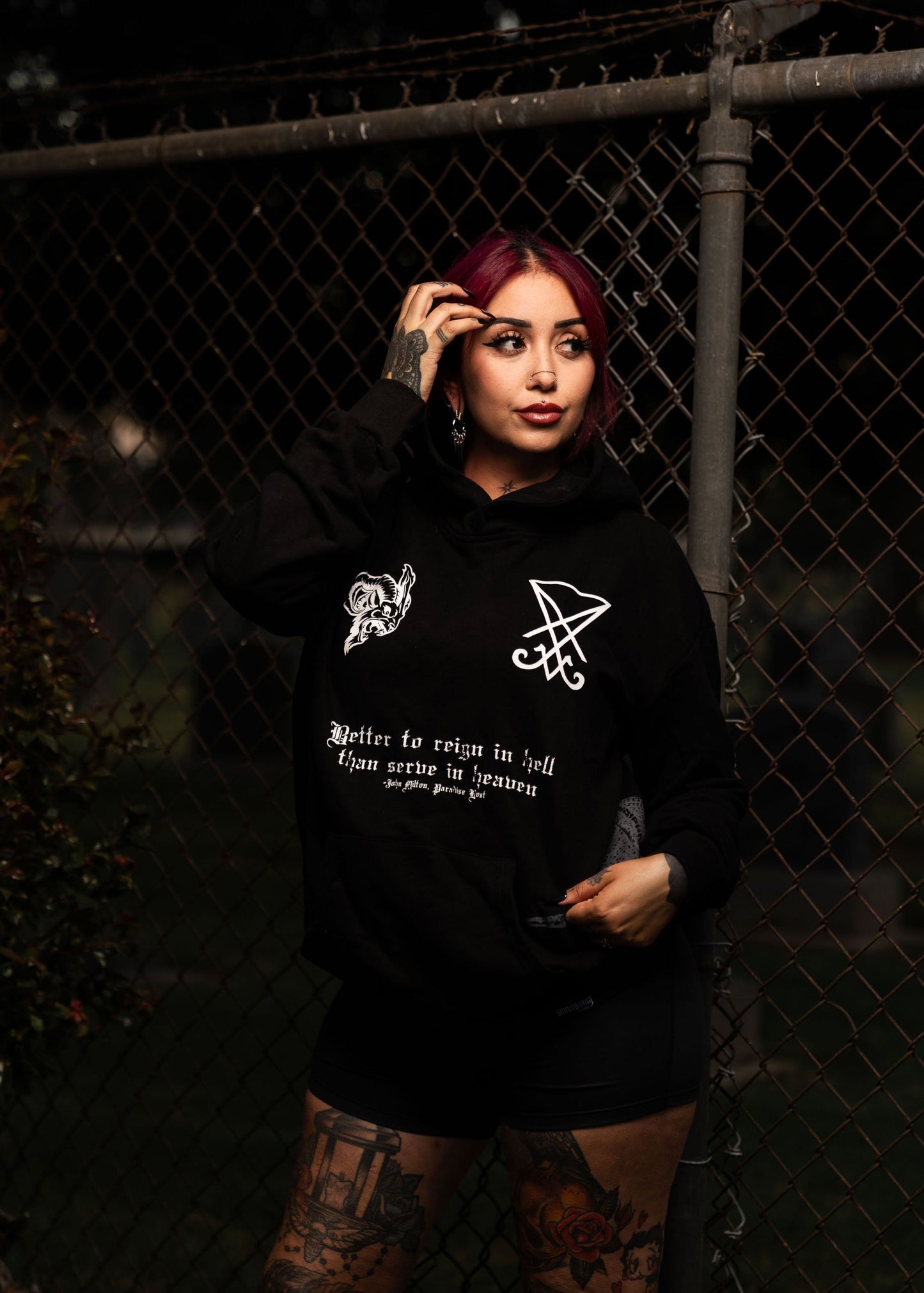 REIGN IN HELL PULLOVER HOODIE