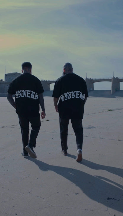 THE FALSE PROMISE OVERSIZED TEE