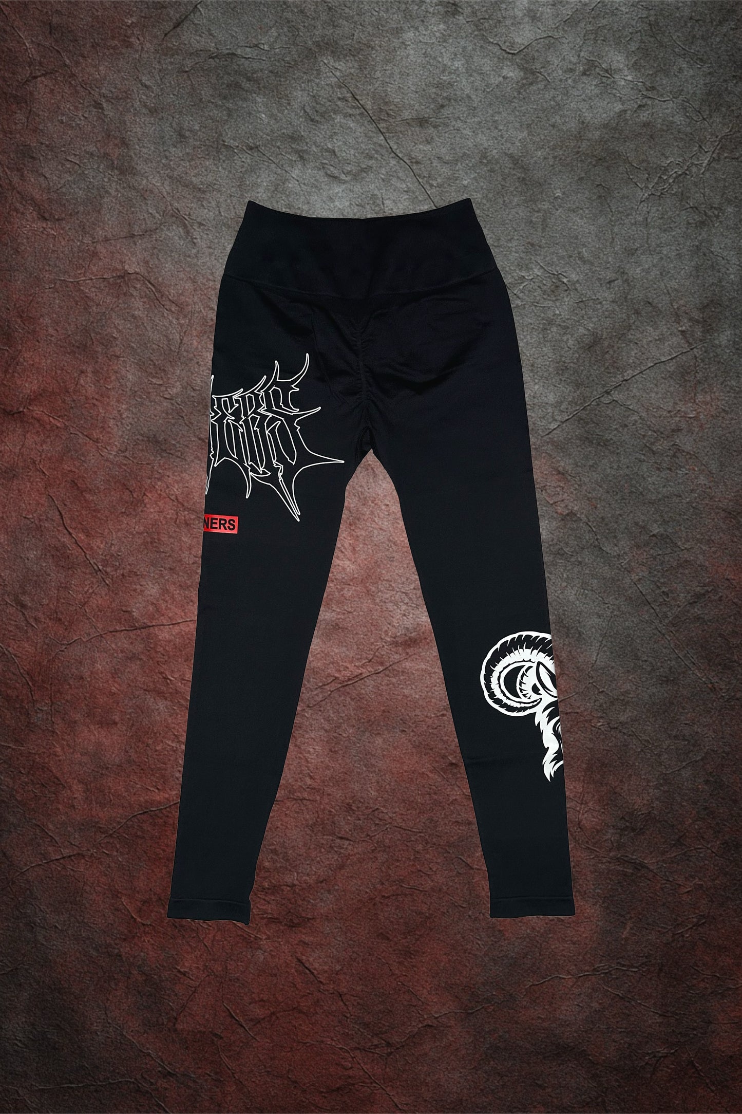 LUST SCRUNCH LEGGINGS