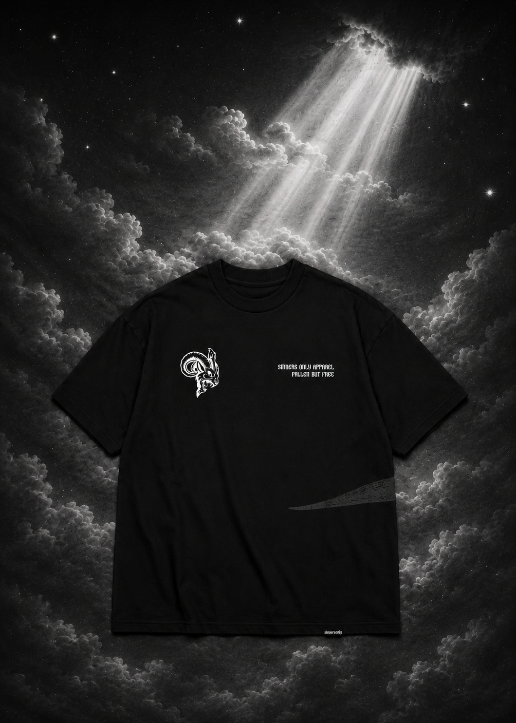 REIGN IN HELL OVERSIZED TEE